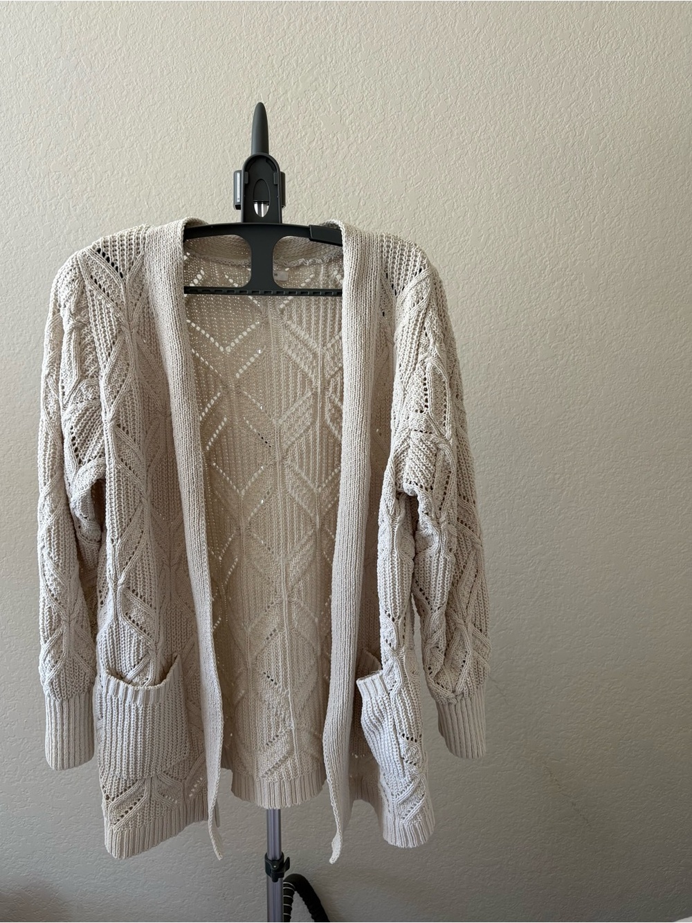 Maurice’s Women’s Open-Front Crochet Cardigan Sweater in Oatmeal Size L